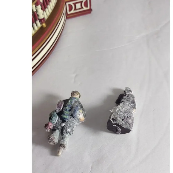 Vintage Mr Christmas Holiday Around The Carousel Music Lights Action - Picture 10 of 14